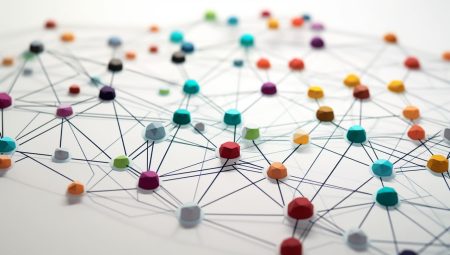 Over 50 experts call for a shift from isolated to systemic risk management A large group of interconnected nodes show the concept of systemic risk management.