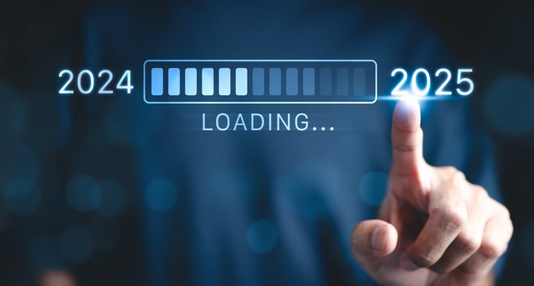 Looking ahead to 2025 - Resilience Forward A person pointing to loading bar transitioning from 2024 to 2025.